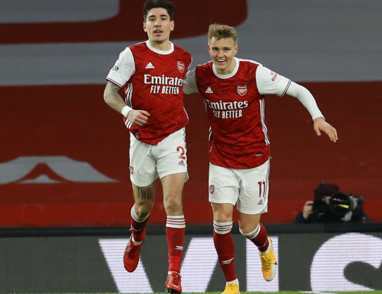 英超-阿森纳4-2利兹联 奥巴梅扬戴帽贝莱林破门 英超-阿森纳4-2利兹联 奥巴梅扬戴帽贝莱林破门